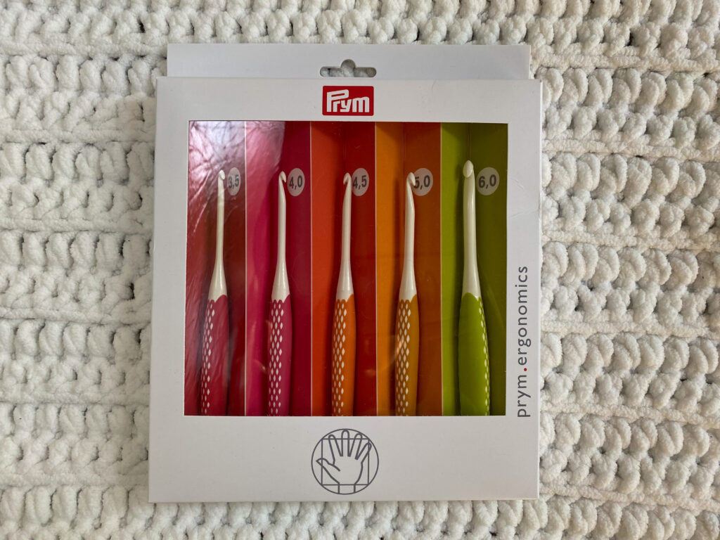 PRYM SOFT TOUCH Crochet Hook Review / COACHH Confessions 